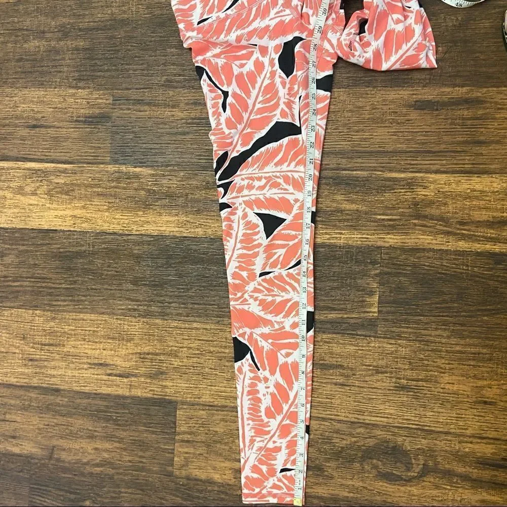 Alo high rise floral leggings size xs